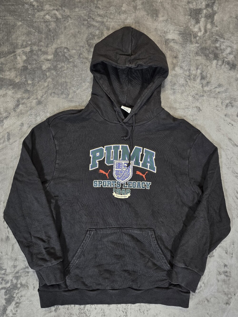 Puma Sports Legacy Hoodie Size Large Fits Medium Black